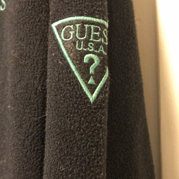 Guess fleece pullover - Picture 3 of 8